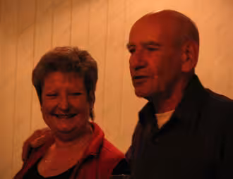 Joan Hellyer and Ken Hellyer