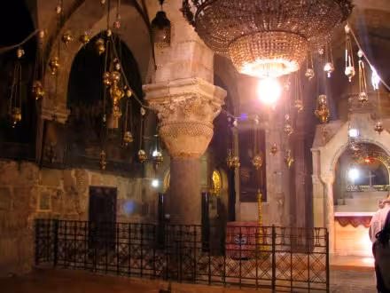 church_of_the_sepulchre_8