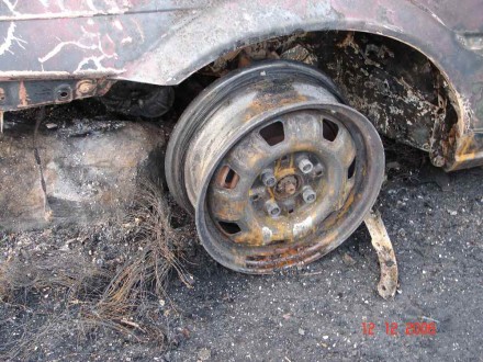 Ryan Hellyer's burned car