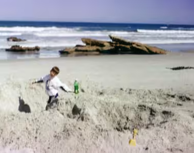 Holes at Toko Mouth