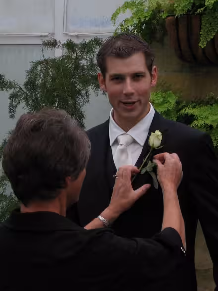 Stu seems to be enjoying his pretty white flower a whole bunch more than Nik did his red one