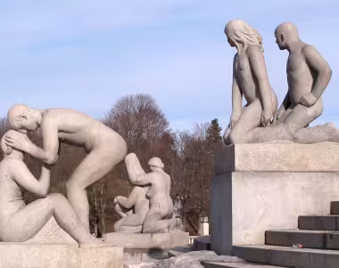 More statues from Frognerparken
