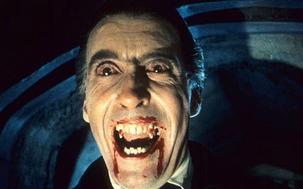 0084615.avif / Film - Dracula