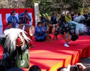 Rikugi-en lions