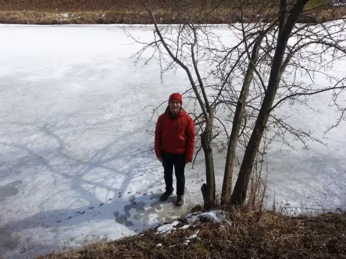 Ryan Hellyer on the ice