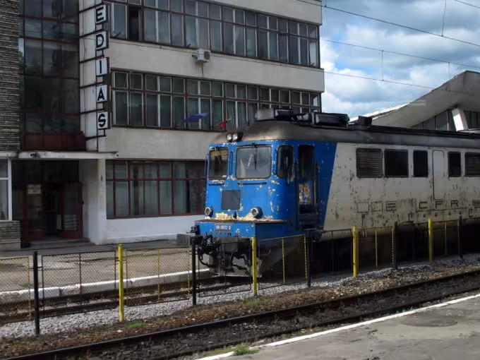 Train stations Translyvanian style