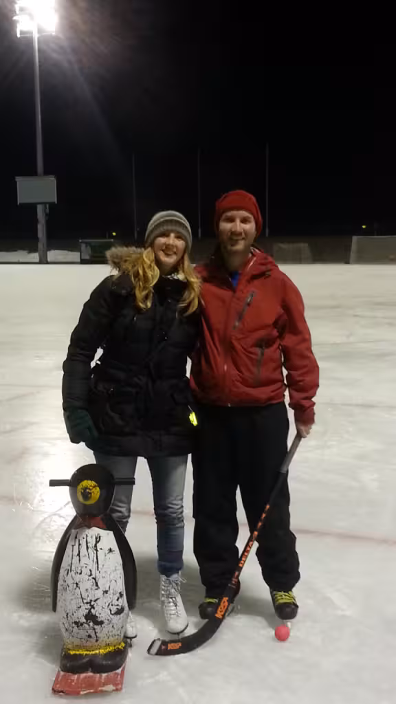 Bandy with Tessa at Frognerstadion