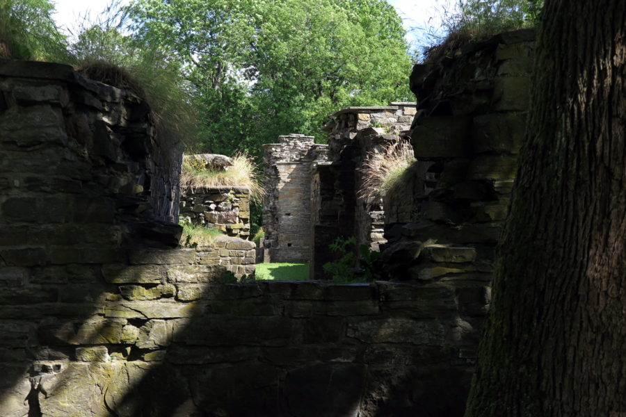 ruins2