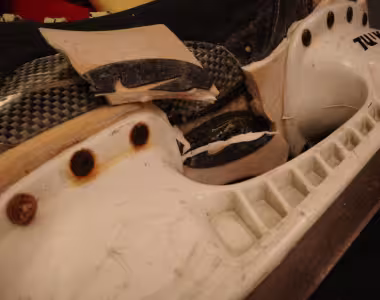 My poor ice skates